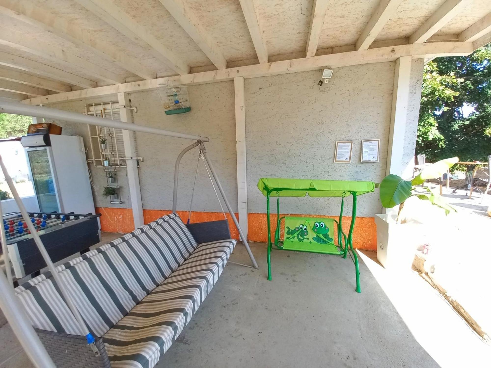 Honey Hill Apartment Fruska Gora Cerevic Exterior photo